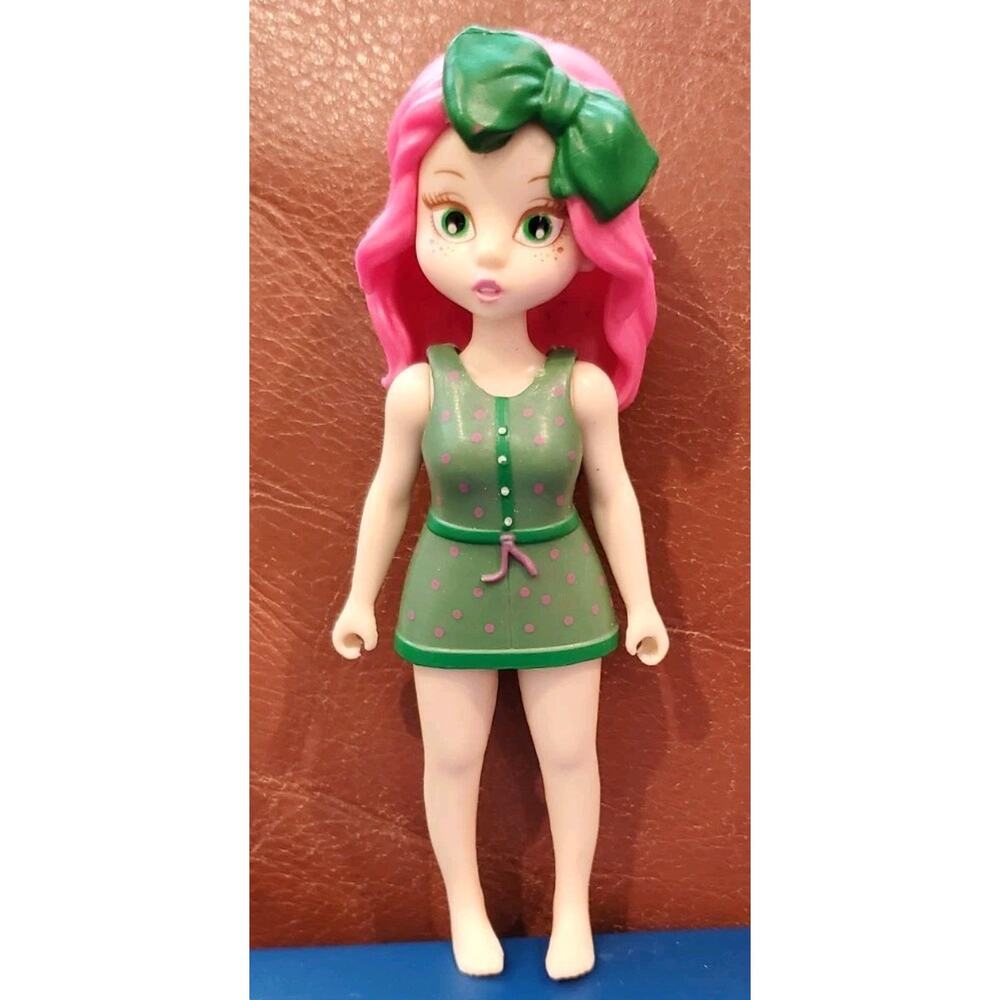 5 Inch Friends Forever Club Viera Pink Hair Green Dress Doll Action Figure Toy
